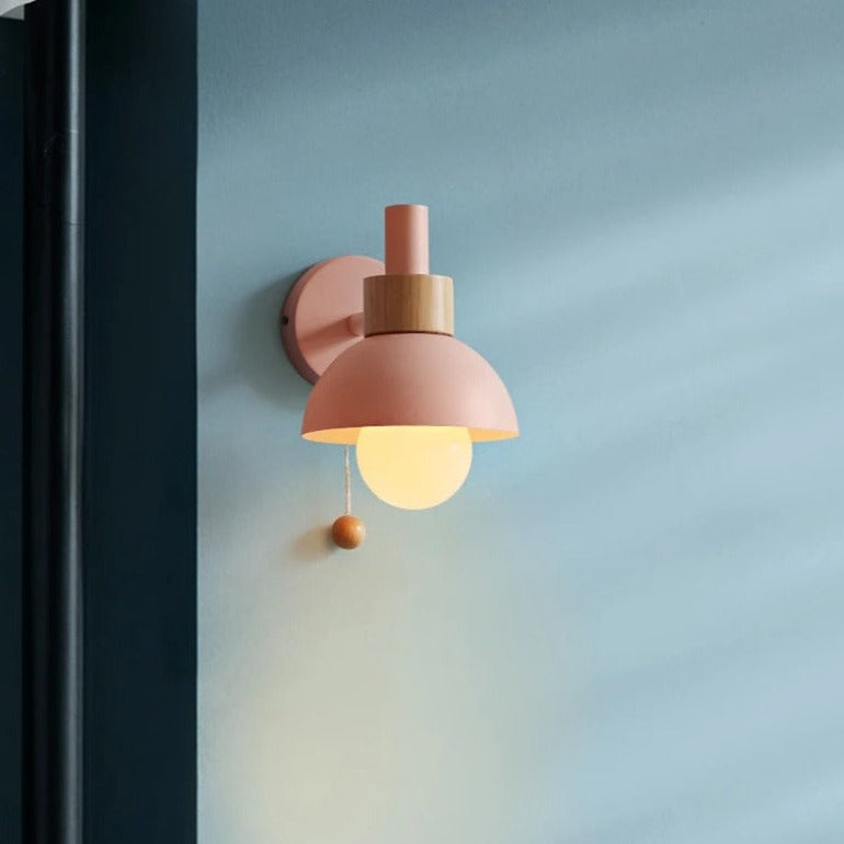 Lámpara de pared nórdica | Metal y madera, interruptor de tirador