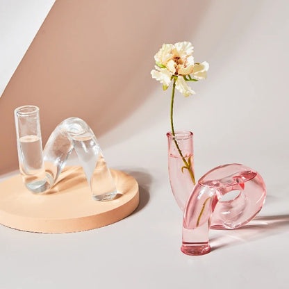 Buet rør vase | Abstrakt design