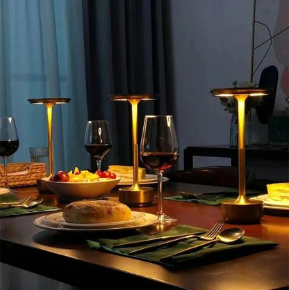 Elegantná stolová lampa | Celokovové, nabíjateľné