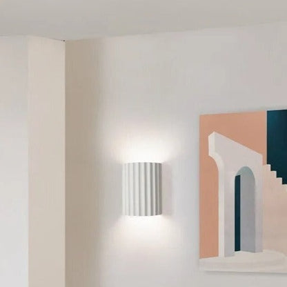 Minimalistička zidna svjetiljka Groove | Smola, gore-dolje
