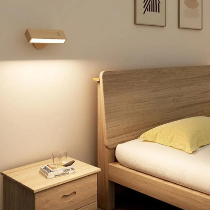 Malá nastavitelná nástěnná lampa | Dřevo, Magnetické