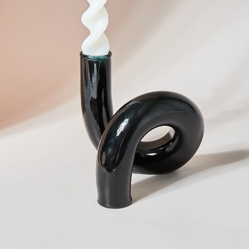 Kurvade Tube Vase | Abstrakt design.